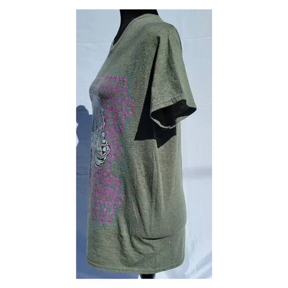 Astronaut Green & Purple Graphic Tee Men's - Picture 4 of 4